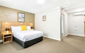 Quality Inn Sunshine Haberfield